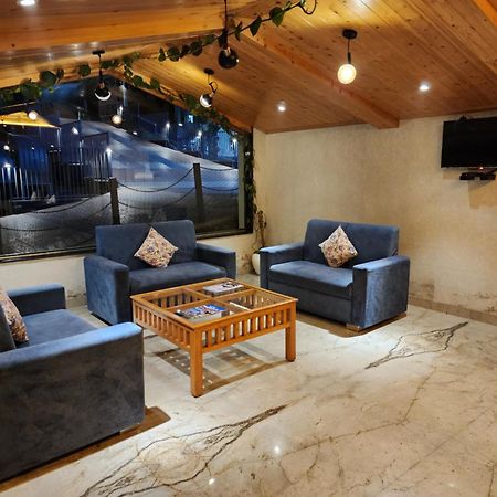 Golden Fern Resort Shimla Exterior photo