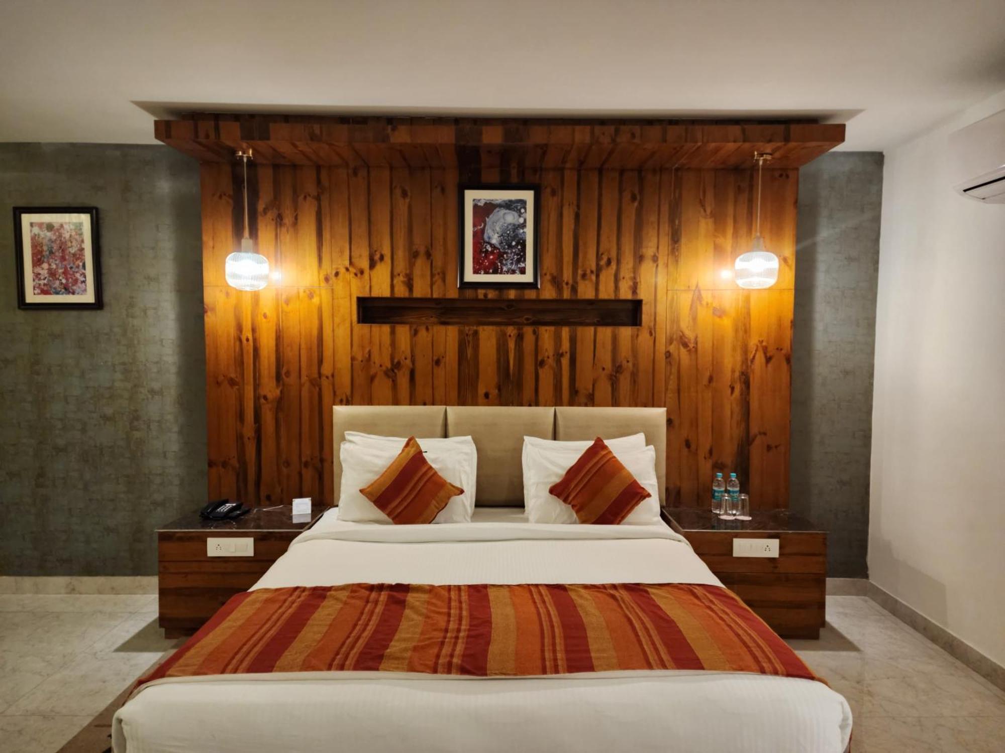 Golden Fern Resort Shimla Exterior photo